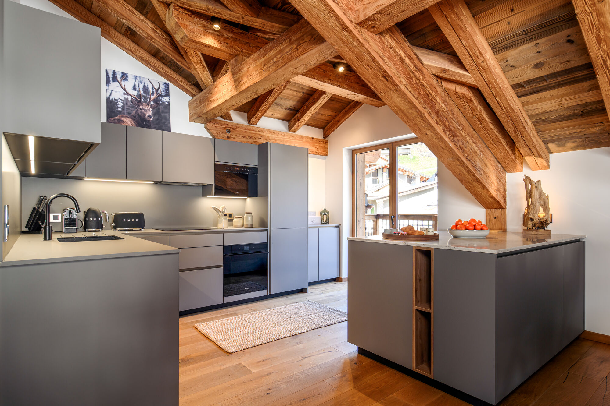 Chalet Les Champs — Living & Dining 7