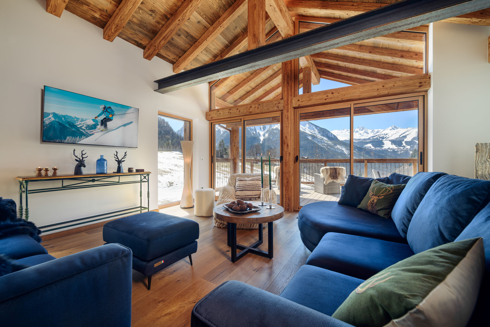 Chalet Les Champs — Living & Dining 2