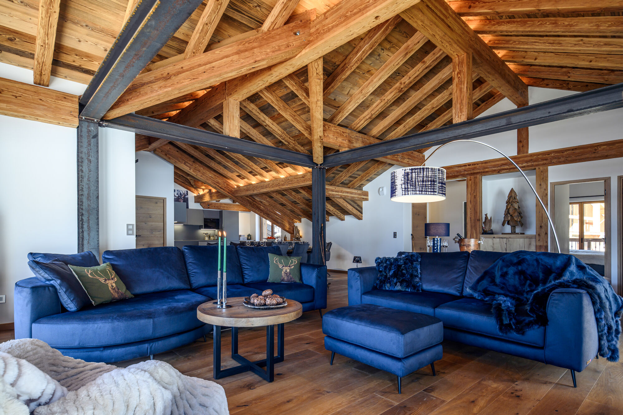 Chalet Les Champs — Living & Dining 4